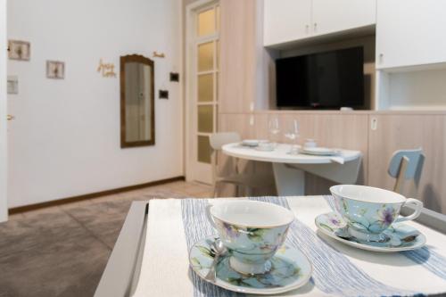 Love & Smile Apartment by Rent All Como, Como (photo 10)