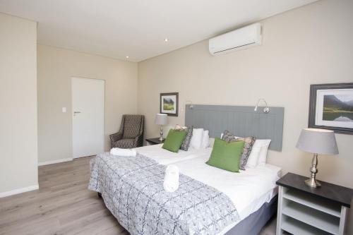 Du Kloof Lodge Room Type - Deluxe Double Room with Balcony