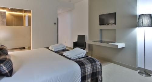 Delfim Douro Hotel - image 5