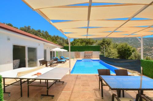  Korunaklı Villa Despina in İslâmlar
