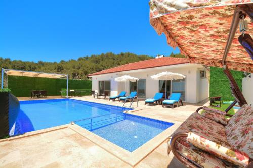  Korunaklı Villa Despina in İslâmlar