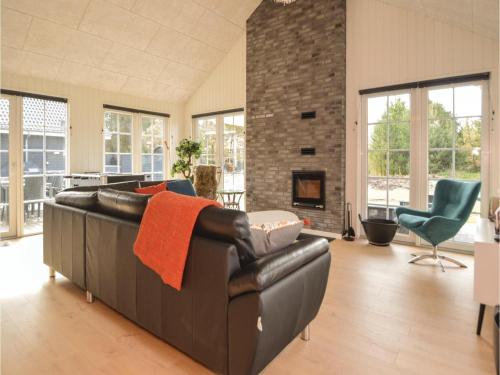 Amazing Home In Blavand With Sauna in Oksby