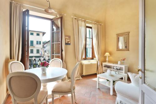 TUSCANIA APARTMENTS - Apartment - Santa Croce sullʼ Arno