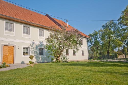 Accommodation in Dietach