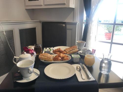 克朗樂維厄洛吉酒店 (Le Vieux Logis de Clam) in 聖堡河畔吉倫