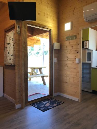 Càmping Molí de Vilamala (Camping Moli de Vilamala) in Las Planas