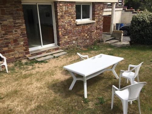 Le home Varaville: Maison à 30 mètres de la mer gîte à louer Le Hôme-sur-Mer