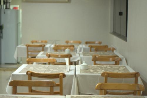 餐飲服務, Presidente Hotel in 聖博爾哈