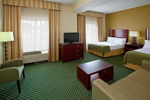 Holiday Inn Express Hotel & Suites Indianapolis - East