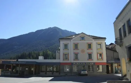 Hotel Albula & Julier in Tiefencastel, Schweiz