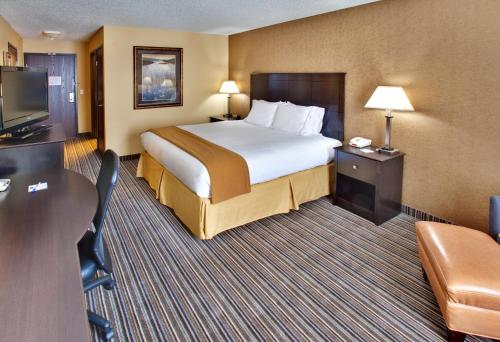 Holiday Inn Express Hotel & Suites Council Bluffs - Convention Center Area, an IHG Hotel