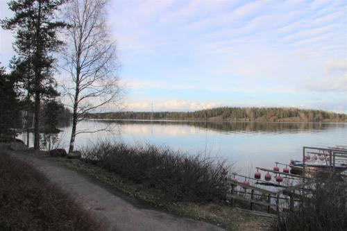 숙소 외관, Apartment with sauna near the Saimaa lake in 라핀란타