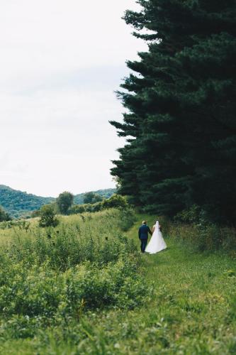 Round Barn Farm B & B Event Center