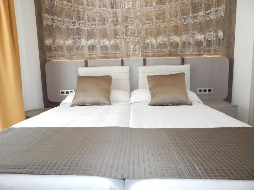Hostal Doña Carmen (Adults Only) - image 7