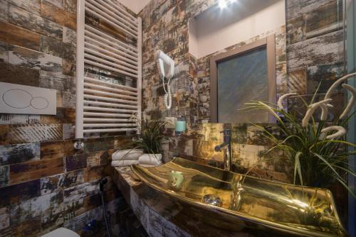 Navona Jacuzzi Rooms - image 6
