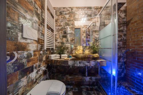 Navona Jacuzzi Rooms - image 7