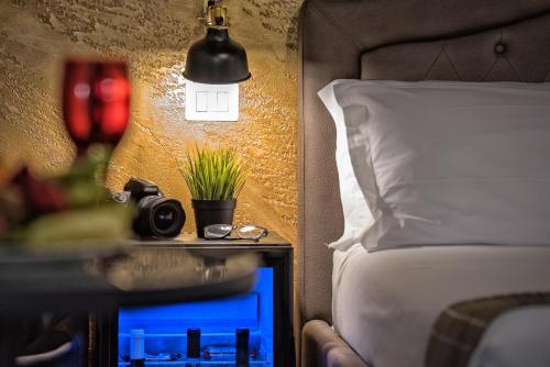 Navona Jacuzzi Rooms 