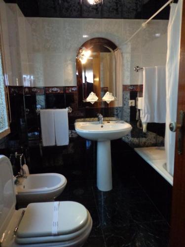 Hotel Quasar - image 2