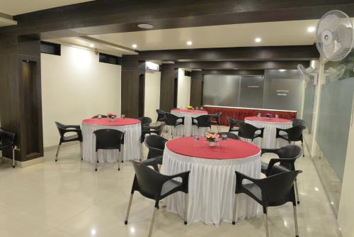 Suresh Inn in Magarpatta City