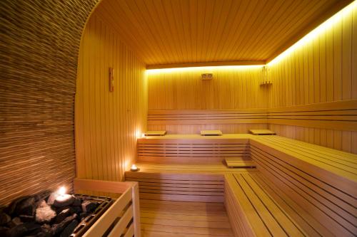 Taba Luxury Suites & Hotel - image 12