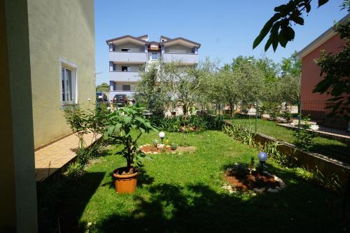  Bozica Apartments Umag in Murine