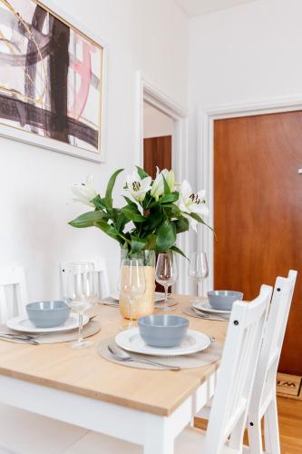 WelcomeStay Clapham Junction 2 Bedroom Apartment - image 12