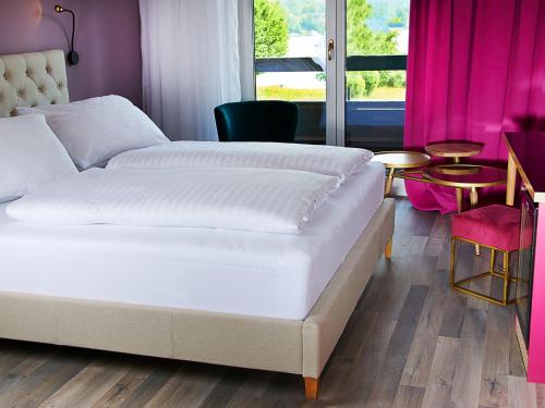 Hotel Eden Park – Velden, CA