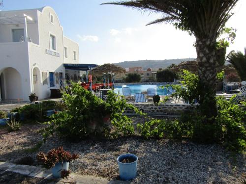Hotel Perissa - image 4