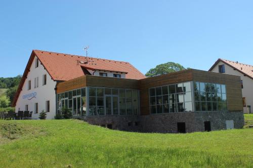 A szálláshely kívülről, Resort Orsino in Horni Plana