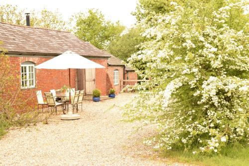 The Barn, Ridouts Farm