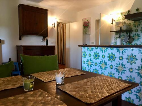 Konyha, Cottage Gaia with sea view, fenced garden by ToscanaTour in Guardistallo