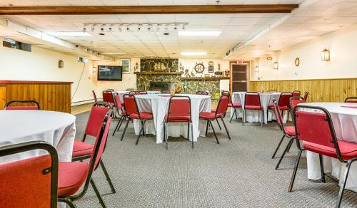 ห้องจัดเลี้ยง, Rhumb Line Resort in คีนเนบังก์พอร์ต (ME)