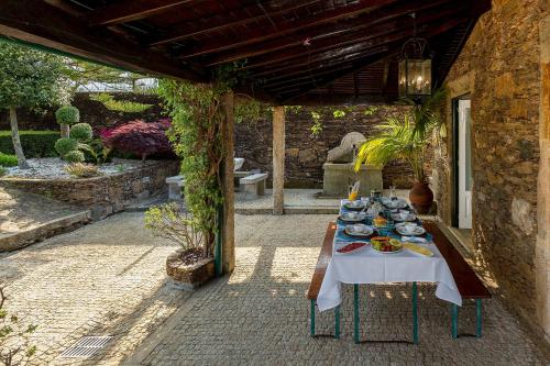 طعام و مشروبات, Casa da Encruzilhada in Guimaraes City Center