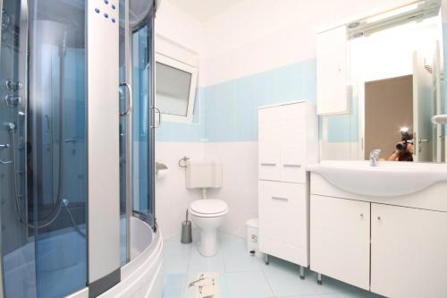 Family friendly apartments with a swimming pool Opatija - 7916