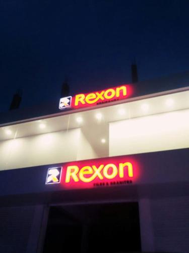 ทัศนียภาพภายนอกโรงแรม, Rexon Residency in ไอดุกกี