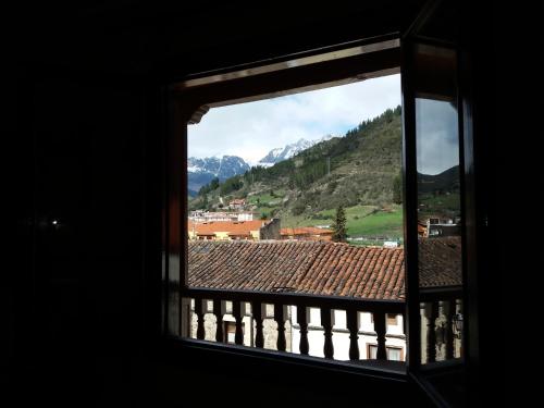 Hosteria Picos De Europa