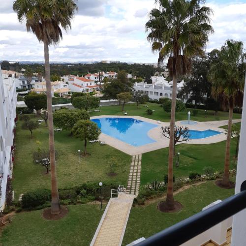 Jeannie's Oura Estrela - Albufeira Jeannie's Oura Estrela - Albufeira