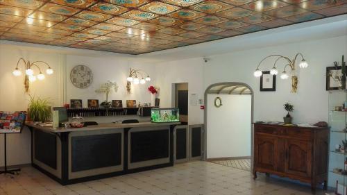 Logis Hôtel Fabian des Baux 5