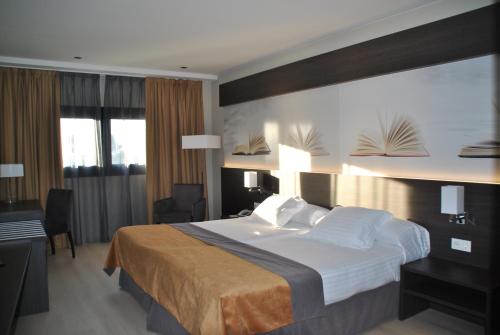 . Brea's Hotel