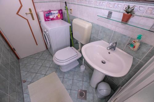 Apartments Mija - image 3
