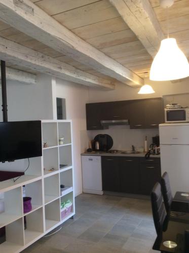  Apartment Mateo in Mali Iž