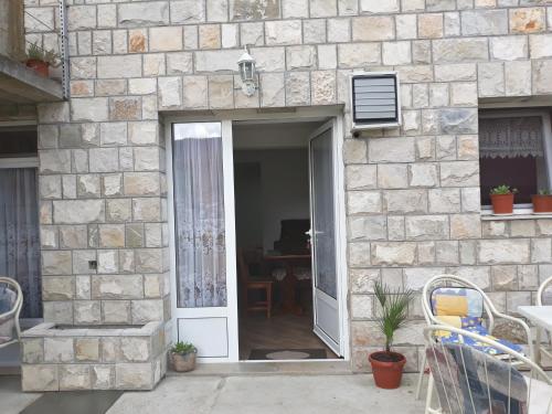 Apartment Lotika - image 13