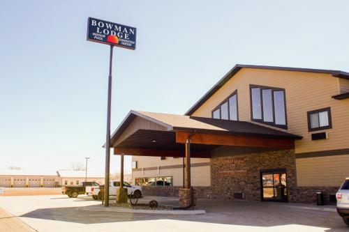 Bowman Lodge & Convention Center - 숙소 외관