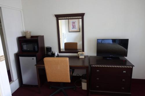Discovery Inn - Eureka – Eureka, CA
