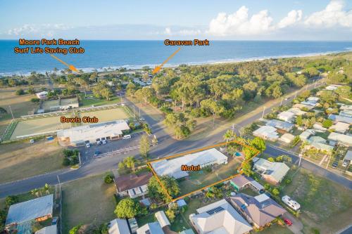 Moore Park Beach Inn