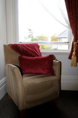Merivale Manor Room Type - Small Studio