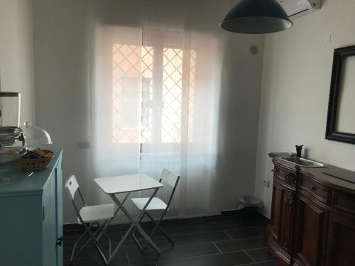Kitchen, Style di Elisabetta Notari in Other