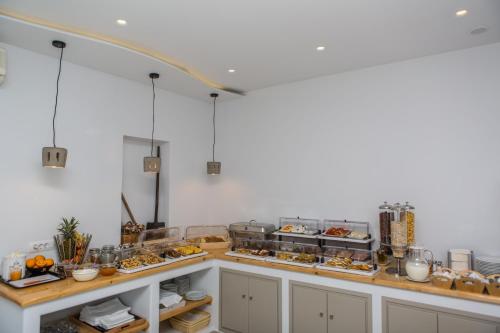 Argo Boutique Hotel - image 12