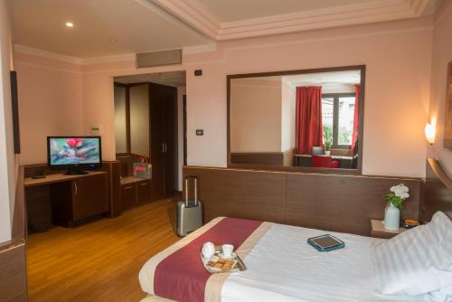 1 double bed