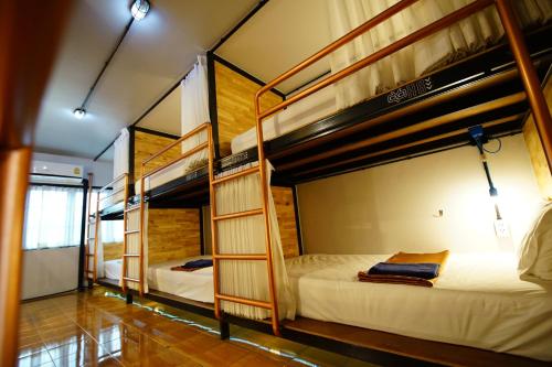 Sleep Owl Hostel